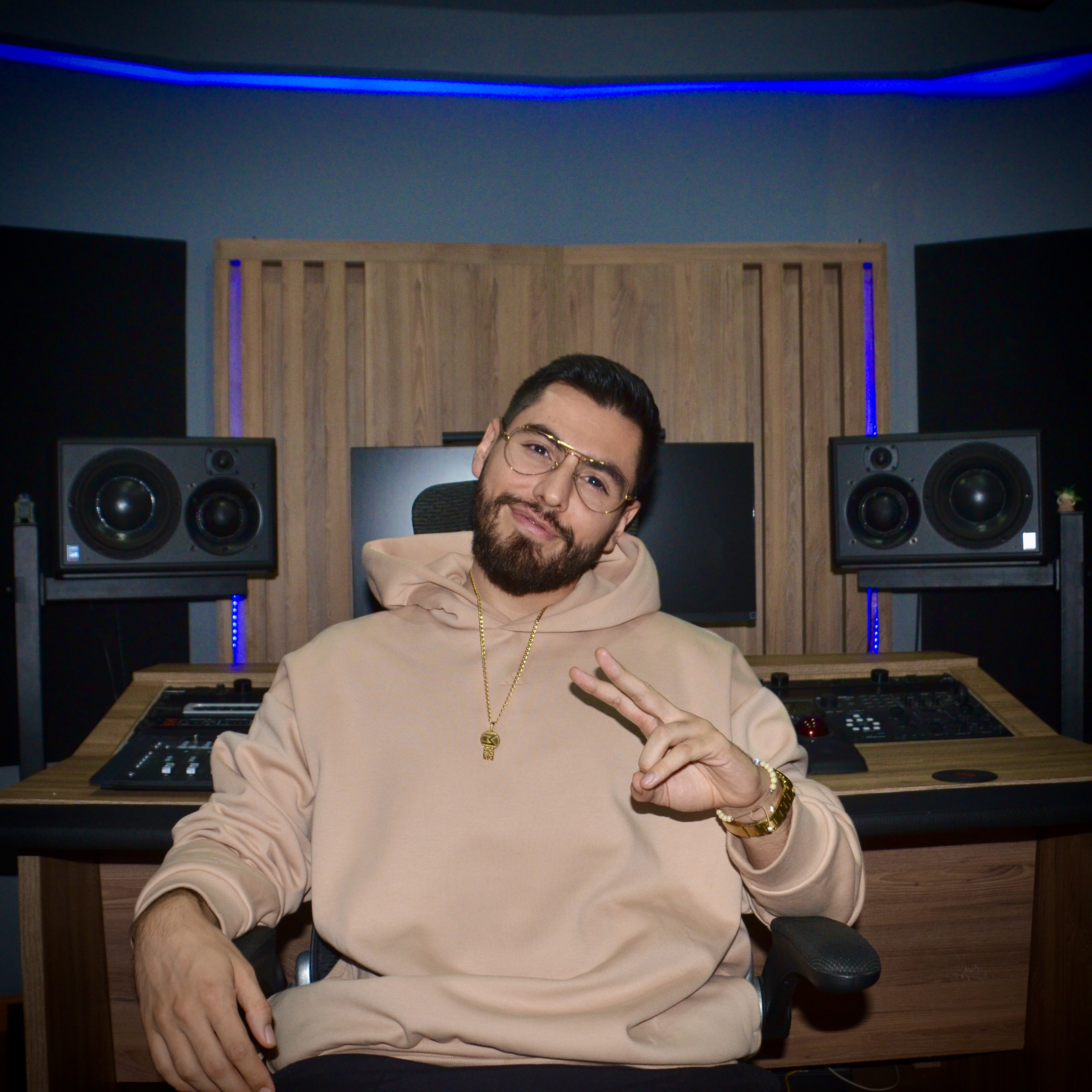 Mogo Music in the studio